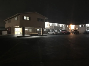 Regency Inn and Suites