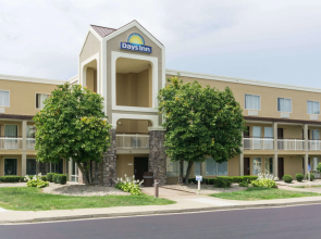 Days Inn By Wyndham Birmingham/West
