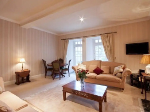 Abercromby Place Apartment