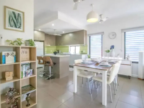 ZEN Quest · ZEN Quest - 2bed/2bath Near Markets & Foreshore