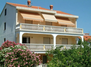 Guesthouse Mira