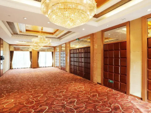 Holiday Inn Shanghai Pudong Nanpu by IHG