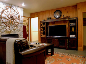 The Wooden Duck Bed and Breakfast