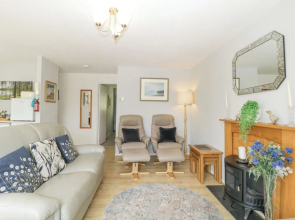 9 Manorcombe Bungalows
