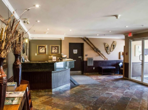 Wildwood Lodge by Peak to Green Accommodations