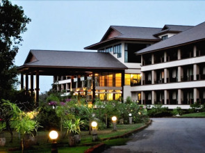 Hillside Country Home Golf & Resort