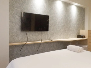 Modern Look Studio at Apartemen Superm