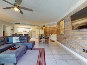 3br/3ba w/ Lazy River & Slide Sleeps 8