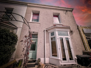 6 Guests-free Public Parking-5 Min to Beach