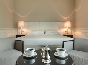 Plaza Hotel Lucchesi