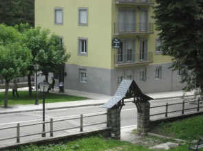 Albergue Río Aragón - Hostel