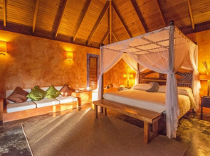 Laluna Boutique Hotel & Villas
