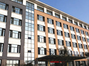 Changzhou Golden Cloud Court International Hotel (North Railway Station Global Harbor Branch)