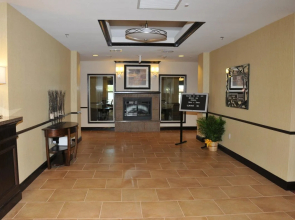 Holiday Inn Express & Suites Clinton by IHG