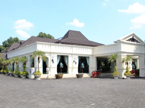 Zaen Hotel Syariah Solo