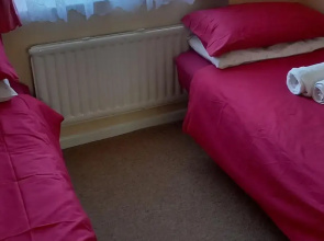 Frinton on Sea- 3bedroom-petfriendly-garden