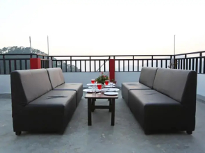 Sweet Home Sunset Resort Nainital by Goroomgo