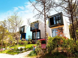 Yeongheungdo Grove Resort
