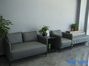 Youjia Hotel