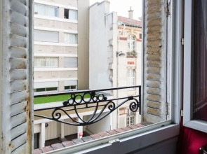 Hipotel Paris Belleville Gare de l'Est