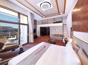 Ramada Hotel & Suites by Wyndham Gangwon Pyeongchang