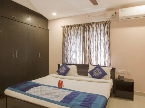 OYO 10373 Apartment The Icon Homes