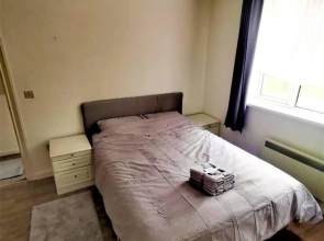 Stylish Luton Apartment With Wi-fi & Free Parking