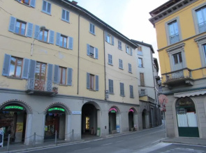 Il Pontile - Historic Center with AC