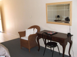 Harbourside Motel