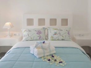 Aegean Queen Villas