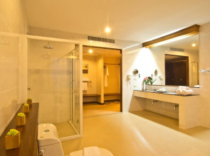 Champasak Grand Hotel