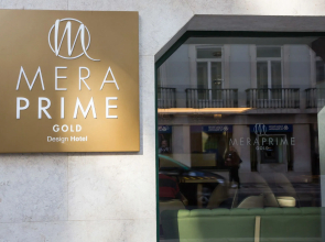 MeraPrime Gold Design Hotel