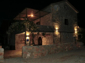 Villa Diny with Pool