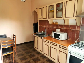 House For Rent, Daily