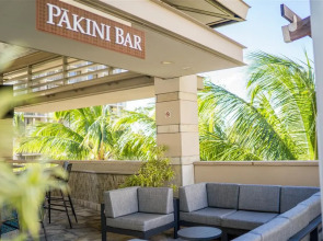 Embassy Suites by Hilton Waikiki Beach Walk