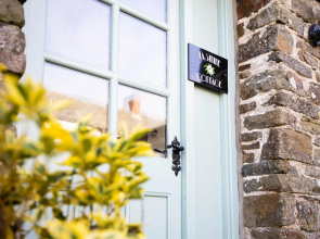 Jasmine Cottage
