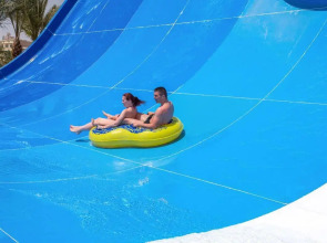 Hawaii Riviera Club Aqua Park - Families and Couples Only