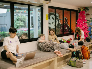 MonkeyNap Hostel