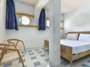 Enjoy a fantastic view from your private pool in the centre of Capoliveri-Tramonto Stella