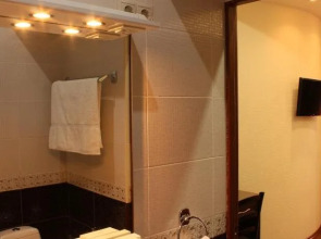 Отель Атлас