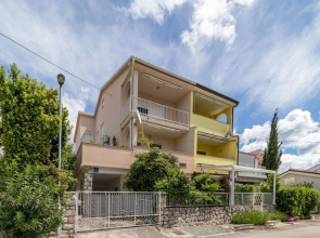 Stunning Apartment in Dramalj With Wifi and 2 Bedrooms