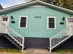 Renovated 2 Bed Walltown Home Walk to Duke B