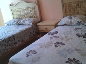 Casa Las Lomas Hostel