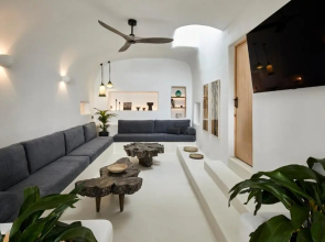 Arithera Villa in Santorini