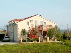 Apartments Drazen