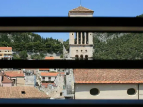 House Papafava Hvar