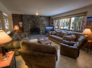 Foothill Folly by Lake Tahoe Accommodations