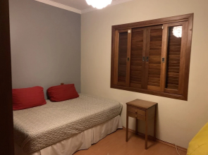 Espaço gourmet e home-office na Granja Viana