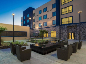 Courtyard Houston Katy Mills