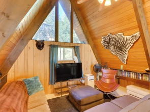 A-frame Home w/ 3 Decks & Lake Arrowhead Views!